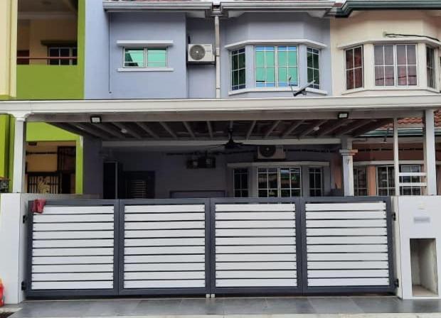 Homestay Dr. Z Klang Exterior foto